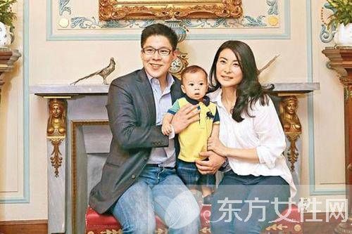 霍啟剛郭晶晶真人秀甜到 虐  恩愛夫妻羨煞旁人