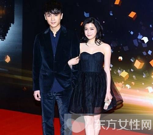 楊蓉陳曉結(jié)婚照曝光 曝陳曉趙麗穎分手原因太雷人