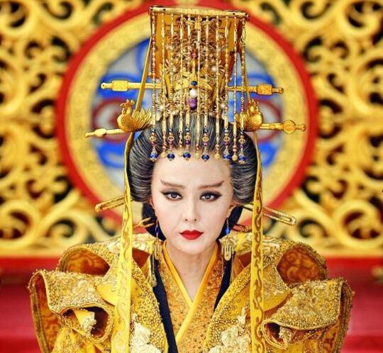 張易之最后是怎么死的 武則天到底有多少個(gè)男寵