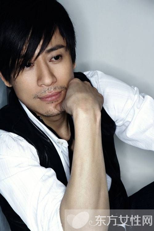 解小東近況被爆隱婚多年 兒子成年還 妻管嚴