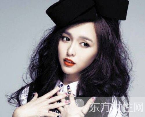 李易峰林允兒疑戀情曝光 揭李易峰前女友竟然是她