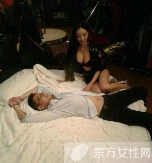 炫富女郭美美是誰 郭美美與干爹王軍激戰(zhàn)圖遭曝光