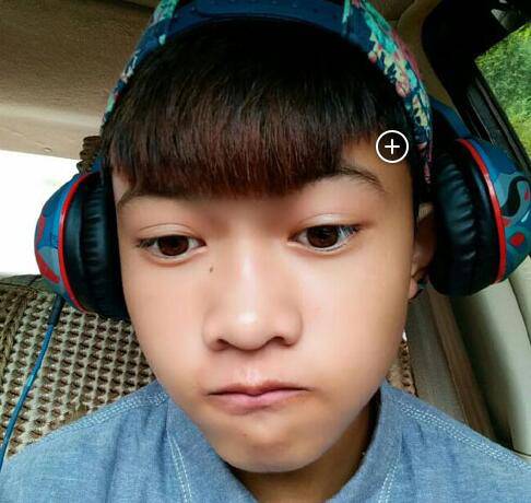 變形記鄭長城個(gè)人資料 父子相遇鄭長城卻持刀向父