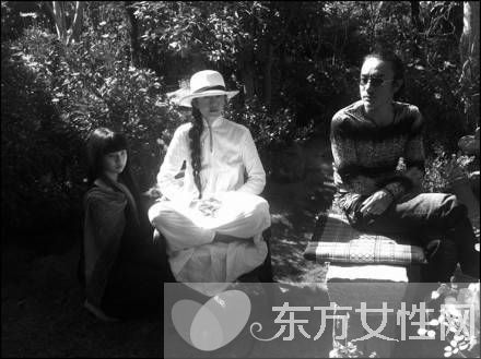 小彩旗比基尼照曝光 小彩旗與28歲老公上演老少戀