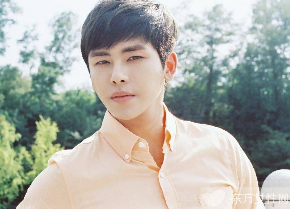 李浩沅整容前后照曝光 被稱為infinite的喝酒擔(dān)當(dāng)