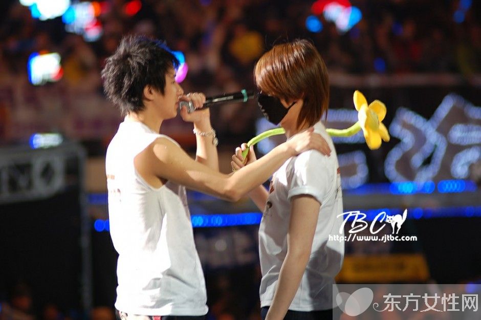 金希澈韓庚什么關(guān)系 揭秘韓庚解約金希澈為什么哭