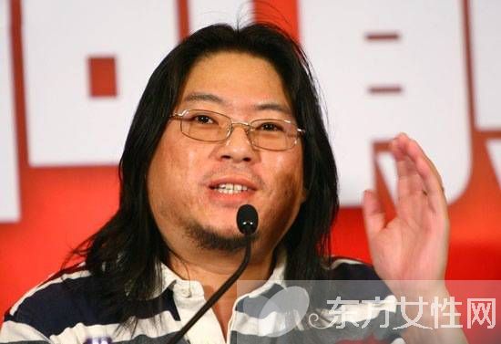 高曉松自拍美顏遭還原 揭高曉松不為人知的顯赫背景