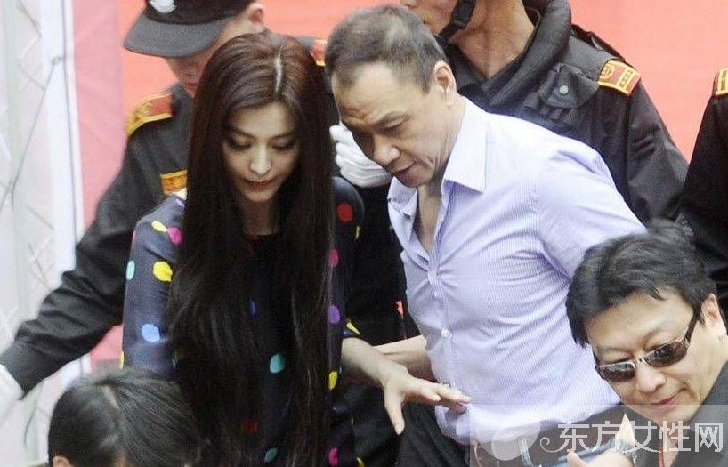 范冰冰王學(xué)圻同居事件始末 王思聰與范冰冰微博罵戰(zhàn)