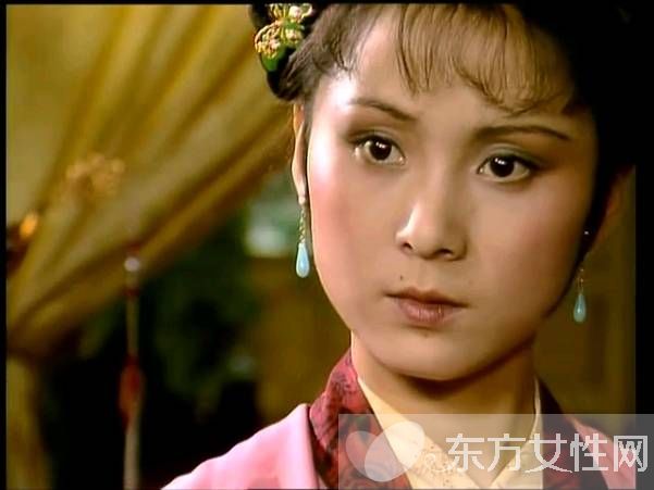 87版紅樓夢晴雯曬近照 四十幾歲保養(yǎng)得猶如20歲少女