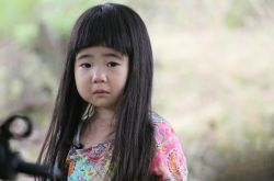 曹格微博曬度假照 grace姐姐旅館大長腿照片曝光