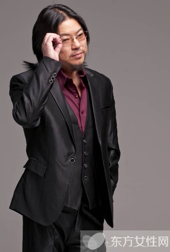 高曉松自拍美顏遭還原 揭高曉松不為人知的顯赫背景