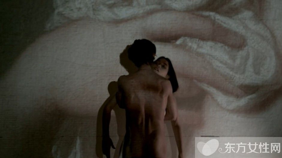 90后校園情侶野戰(zhàn)經(jīng)驗(yàn)分享 激情啪啪尺度驚人