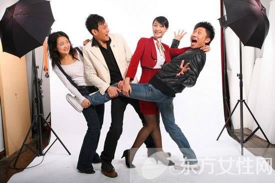 揭秘郭京飛老婆鮑莉家庭背景 鮑莉和鮑蕾是兩姐妹