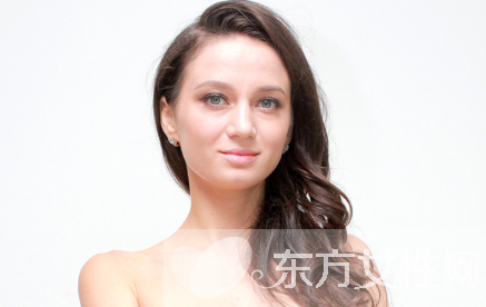 非誠(chéng)勿擾珈琳娜近況 俄羅斯美女珈琳娜牽手農(nóng)民小伙引熱議