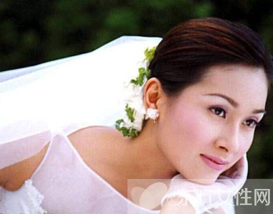 富商周正毅包養(yǎng)楊恭如成情婦 楊恭如自曝曾遭正房暴打耳光