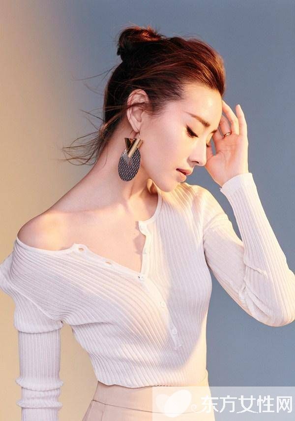 潘粵明董潔結(jié)婚照 揭秘潘粵明董潔離婚真相