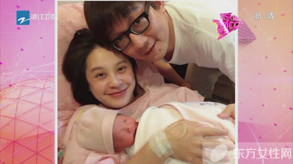 黃小柔穿黑色婚紗結(jié)婚公公力挺 黃小柔微博曬大肚照