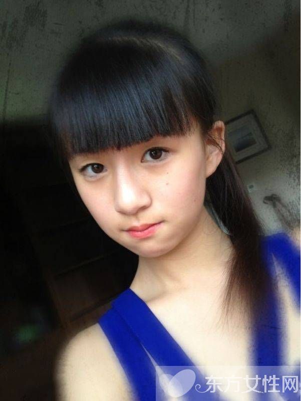 小彩旗比基尼照曝光 小彩旗與28歲老公上演老少戀
