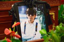 音樂人王曉京簡介 羅琦 沒有王曉京便沒有如今的我