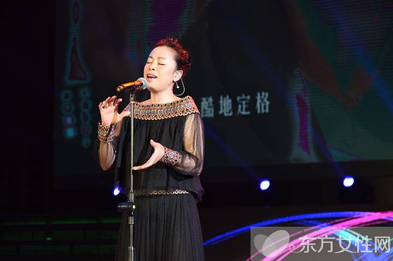 黃綺珊兒子是誰(shuí) 黃綺珊現(xiàn)任老公照片曝光