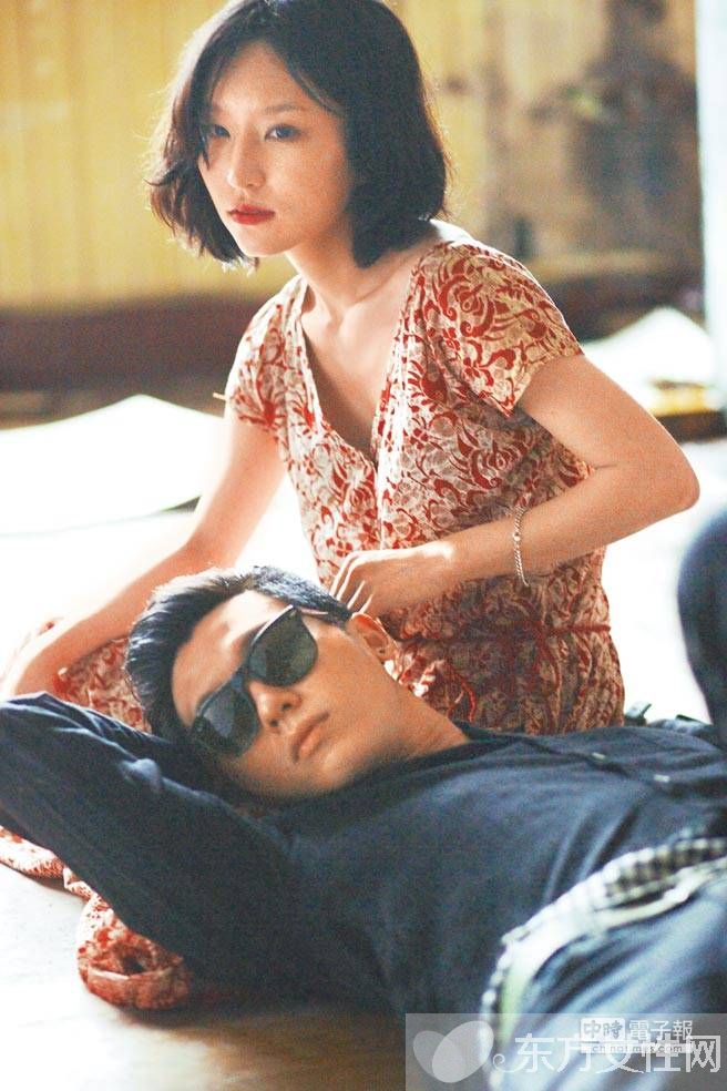 柯震東哥哥柯家洋大柯震東幾歲 柯家洋兄弟合照曝光