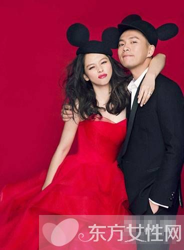 原來是她嫁進(jìn)了豪門 盤點(diǎn)年過40嫁入豪門的女明星