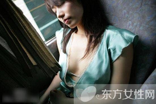 揭秘賣淫女特殊服務(wù)全過程 1個(gè)半小時(shí)接6位嫖客