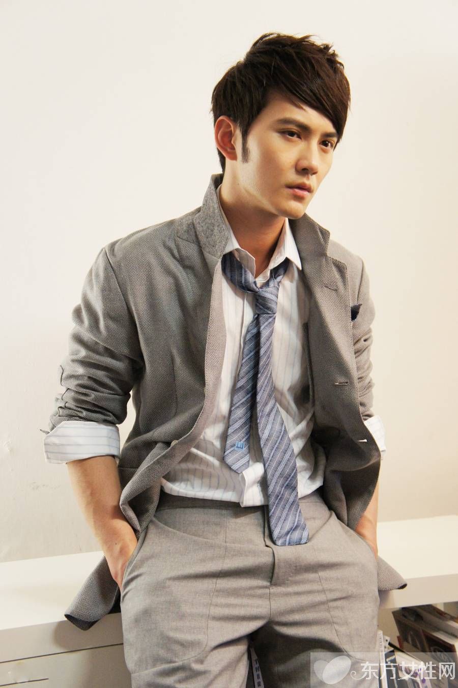 徐正曦女友個(gè)人資料 戚薇和徐正曦的兒子照片曝光