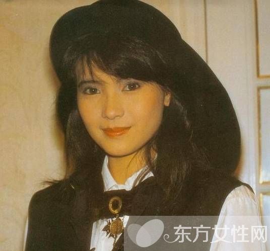 昔日女神藍(lán)潔瑛清純照曝光 自曝早年遭性侵悲慘真相