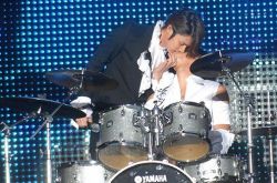 金希澈韓庚什么關(guān)系 揭秘韓庚解約金希澈為什么哭