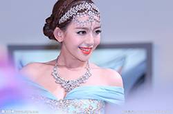 車模曹陽為圓車模夢放棄高考 進(jìn)軍演藝圈曾拒拍色情片