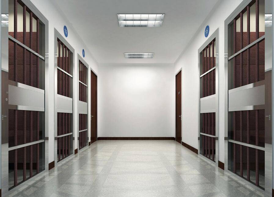 獄警待遇怎么樣  神秘職業(yè)內(nèi)幕曝光獄警的辛酸史