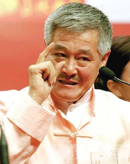 趙本山16個驚人頭銜曝光 揭資產(chǎn)評估坐擁半個三亞