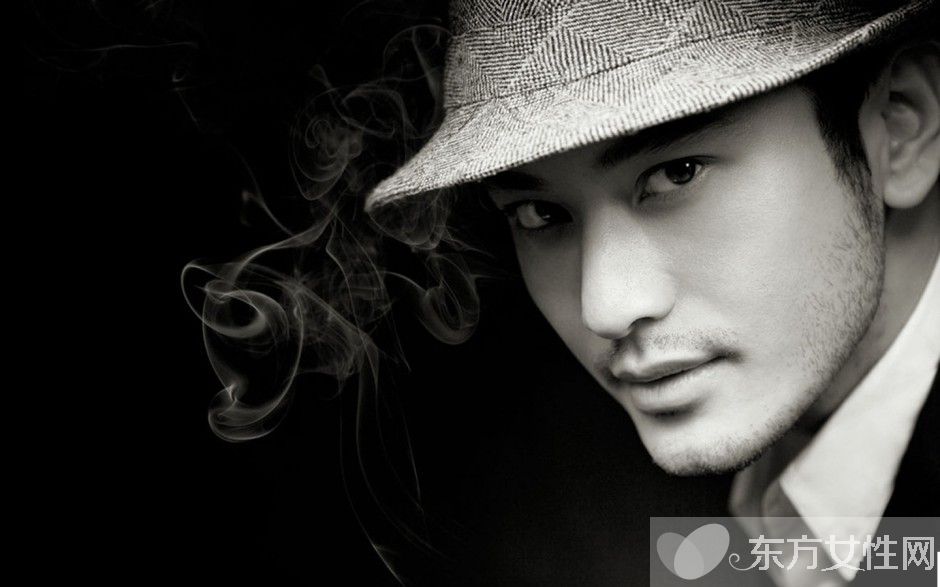 黃曉明與前女友秦嵐分手內(nèi)幕 揭兩人浪漫戀情始末