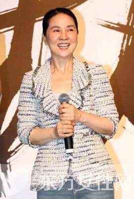 揭林鳳嬌近況 成龍 為了孩子才娶林鳳嬌