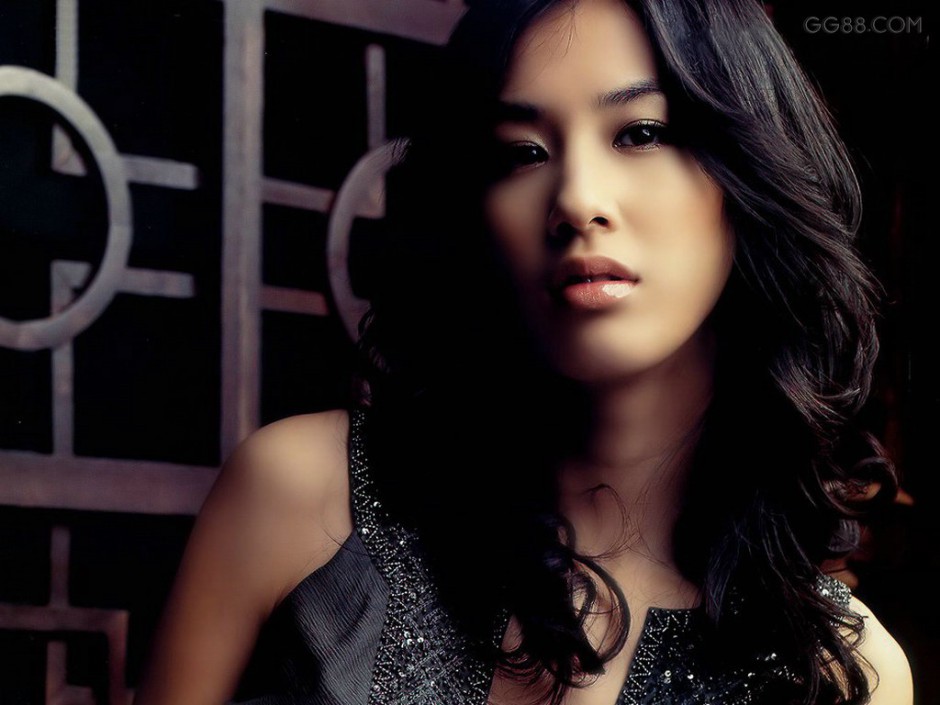 盤點(diǎn)拍激情戲受傷的女星 楊冪鼻子受傷血流不止