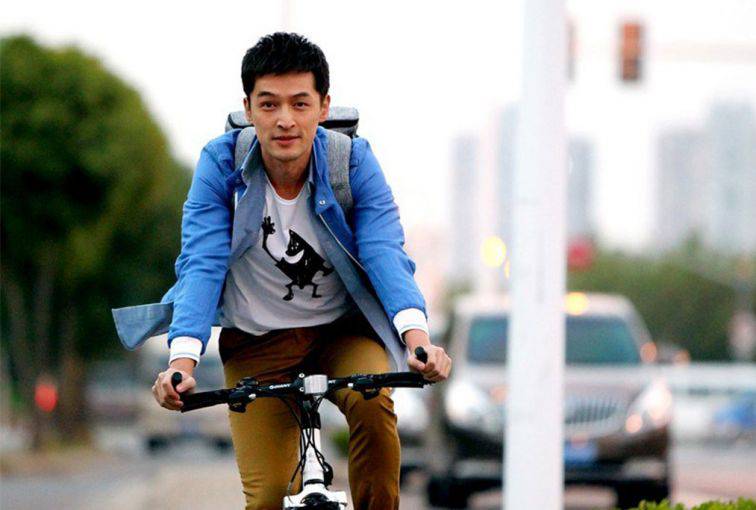 生活啟示錄吻戲多 遭胡歌粉絲直呼 心已碎成渣