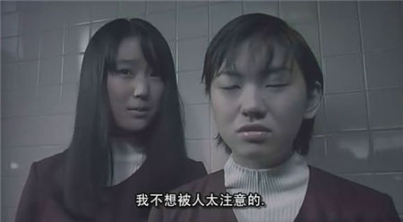 《巨乳娘戰(zhàn)僵尸》 10部史上最無節(jié)操惡搞影片