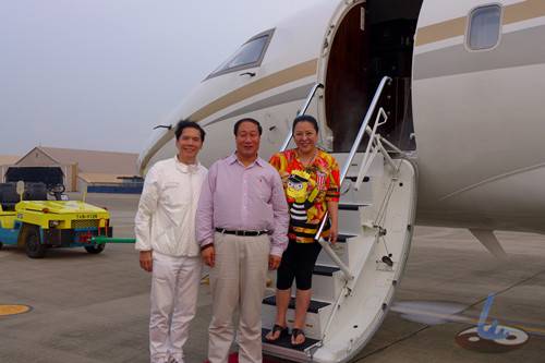 揭向華強(qiáng)黑社會背景 向華強(qiáng)玩過多少女明星