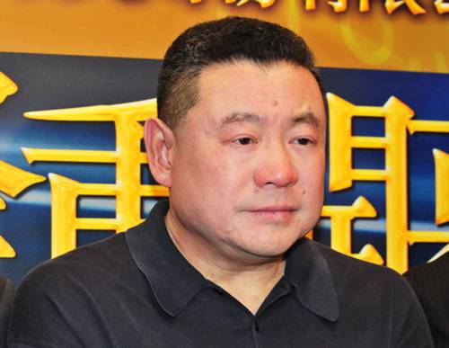 陳凱韻甘比從娛記到富豪太太 揭秘甘比身份背景