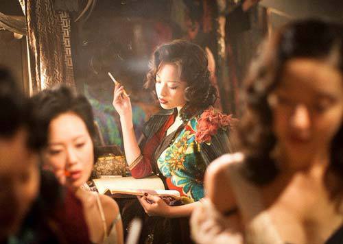 盤(pán)點(diǎn)拍激情戲受傷的女星 楊冪鼻子受傷血流不止