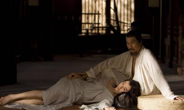 盤點(diǎn)拍激情戲受傷的女星 楊冪鼻子受傷血流不止