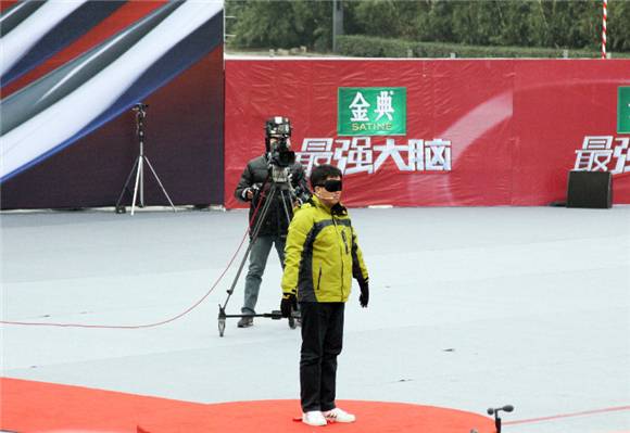 最強(qiáng)大腦李琦是哪一期 聽音盲俠李琦順利踢館