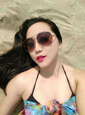 北大教授余萬里性虐女大學(xué)生 被舉報遭 雙開