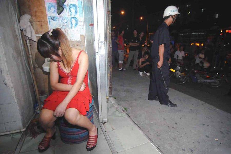 東莞淫穢色情服務(wù) 揭秘色情行業(yè)內(nèi)幕