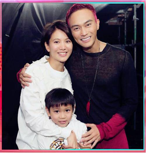 張智霖袁詠儀臺(tái)前秀恩愛 據(jù)說是假的