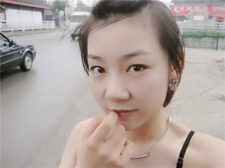 網(wǎng)絡(luò)紅人蘇紫紫全裸圖片 赤身露體接受采訪