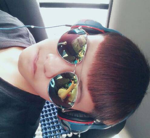 變形記鄭長城個(gè)人資料 父子相遇鄭長城卻持刀向父