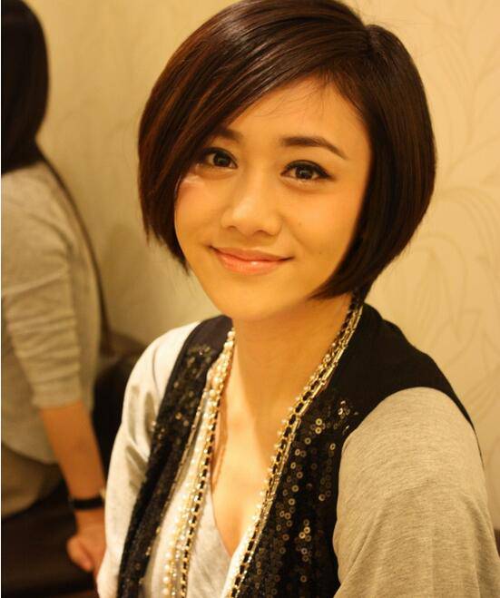 劉蕓鄭鈞結婚內幕 曝新婚夜離家出走