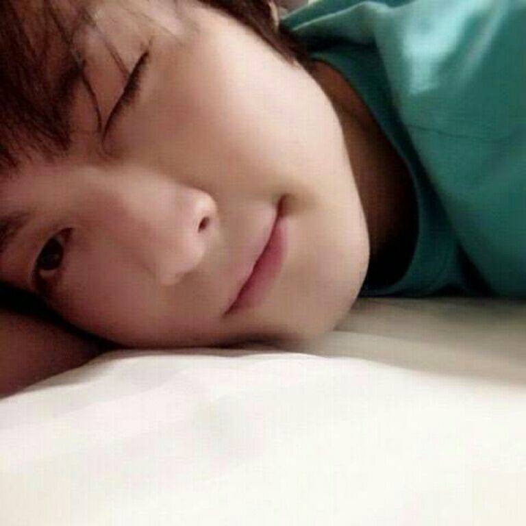 揭秘各網(wǎng)紅的 真面目  你們還認得出嗎